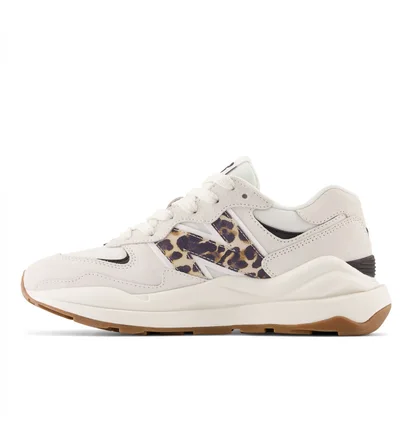 Кроссовки женские New Balance 5740 Beige W5740Apc