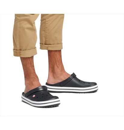Тапочки унисекс CROCS Crocband™ Clog Black 11016-001