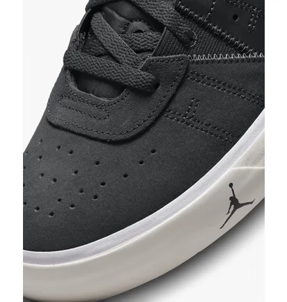 Кроссовки мужские Air Jordan Series Es Casual Shoes Black Dn1856-063