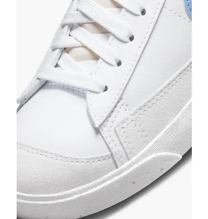 Кросівки жіночі Nike Womens Shoes White DQ4124-101