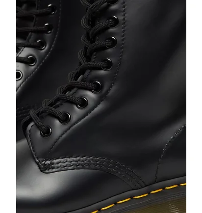 Ботинки женские Dr. Martens 1460 Smooth Leather Boot Black 11821006