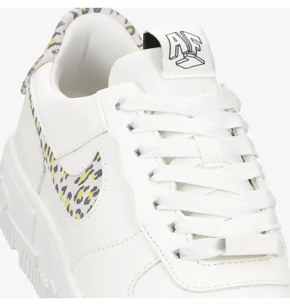 Кросівки жіночі Nike W Af1 Pixel Se White DH9632-101