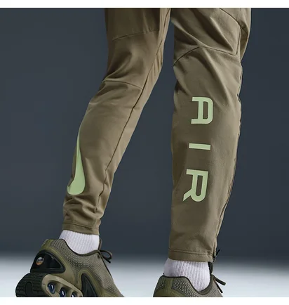 Штаны мужские Nike Sportswear Air Run Olive HM0189-276