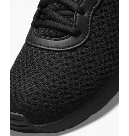 Кроссовки женские Nike Tanjun Black DJ6257-002