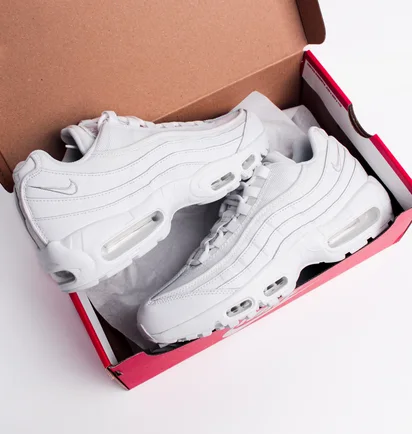 Кроссовки мужские Nike Air Max 95 Essential White CT1268-100