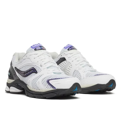 Кроссовки унисекс Saucony Progrid Triumph 4 White/Black S70704-24