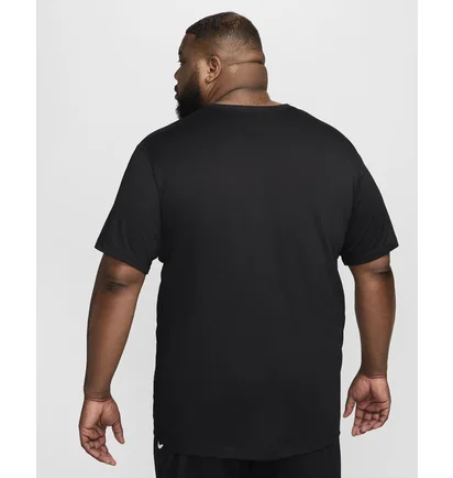 Футболка чоловіча Nike Dri-Fit Basketball T-Shirt Black FZ8085-010