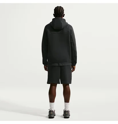 Шорти чоловічі Nike Sportswear Tech Black IM0693-010