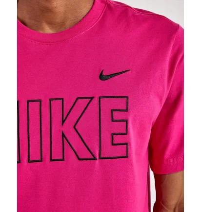Футболка чоловіча Nike Sportswear Tee Pink FN1861-615