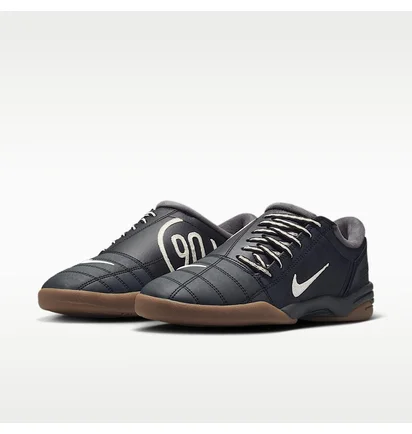 Кроссовки женские Nike Total 90 WomenS Shoes Black IH2314-002
