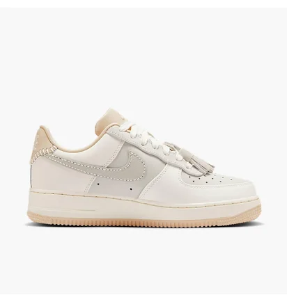 Кроссовки женские Nike Air Force 1 Low Beige HV1813-001