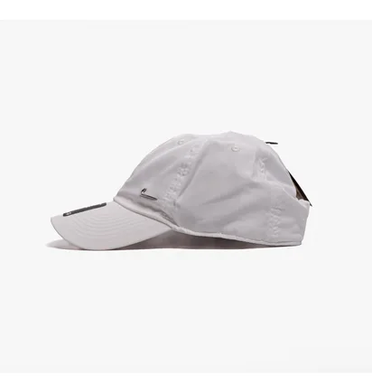 Кепка унісекс Nike Dri-Fit Club Metall-Swoosh Logo Cap White FB5372-100