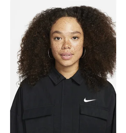 Куртка жіноча Nike Womens Woven Jacket Black Dm6243-010