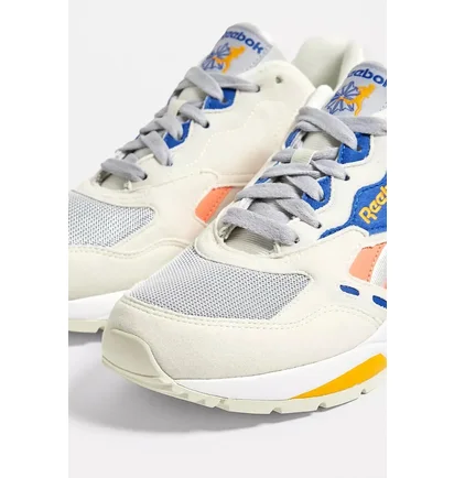 Кросівки чоловічі Reebok Bolton Essential White DV5639