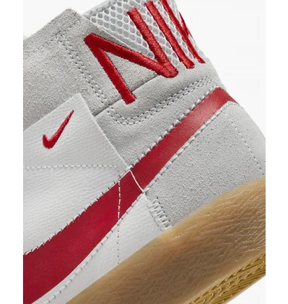 Кросівки унісекс Nike Sb Zoom Blazer Mid Premium White FD5113-100