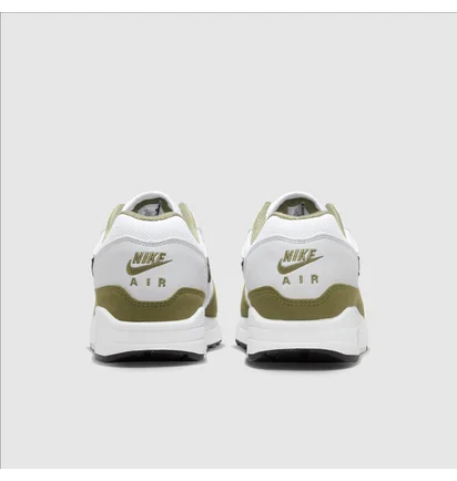 Кросівки чоловічі Nike Air Max 1 White/Olive FD9082-102