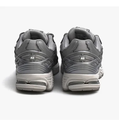 Кроссовки унисекс New Balance Protection Pack Reflective Grey M1906DH