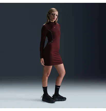 Платье женское Nike Sportswear Bordo HQ3752-652