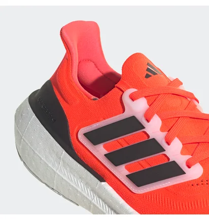 Кроссовки унисекс Adidas Ultraboost Light Orange HQ6341