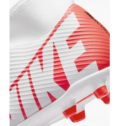 Бутси унісекс Nike Mercurial Superfly 9 Club Multi-Ground Soccer Cleats White/Red DJ5961-600