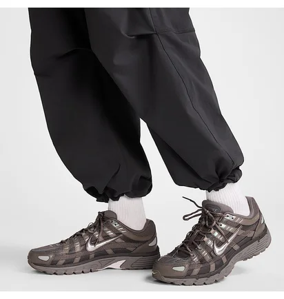 Спортивный костюм мужской Nike Tech Woven Grey HV6514-060__HV6515-060