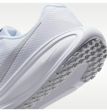 Кросівки жіночі Nike Revolution 8 White HJ8485-101