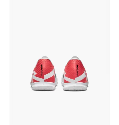 Футзалки унисекс Nike Mercurial Vapor 15 Academy Indoor/Court Soccer Shoes White/Red DJ5633-600