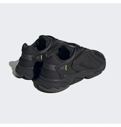 Кроссовки мужские Adidas Oztral Shoes Black HP6565