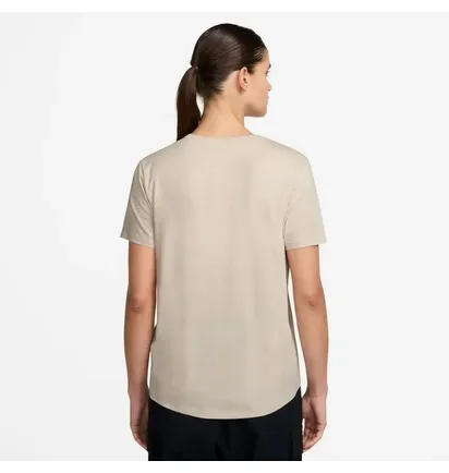 Футболка женская Adidas Sportswear Club Short-Sleeve T-Shirt Beige IB2447-104