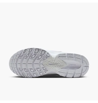 Кросівки жіночі Nike V5 Rnr WomenS Shoes White HQ7901-101