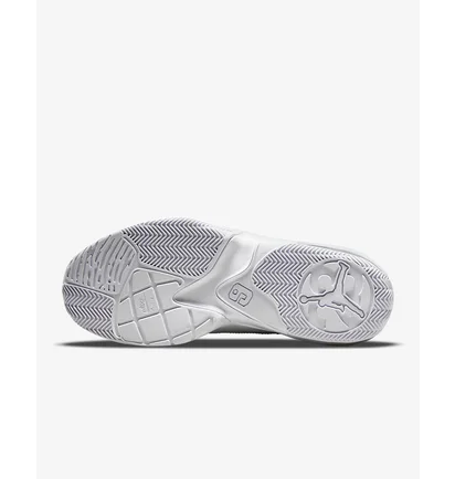 Кросівки чоловічі Air Jordan Max Aura 3 White CZ4167-101