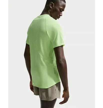 Футболка мужская Nike Dri-Fit Adv Green IF2214-360