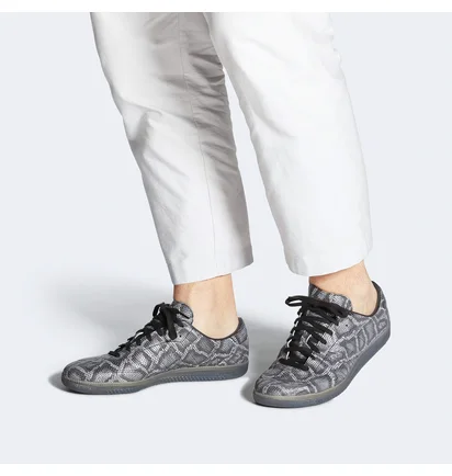 Кроссовки унисекс Adidas Jason Dill X Samba Deconstructed Grey FV8226
