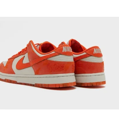 Кросівки жіночі Nike Dunk Low Orange/White FN7773-001