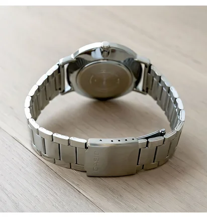 Часы мужские Casio Timeless Collection MTP-VT01D-1B
