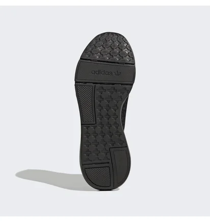 Кросівки чоловічі Adidas Swift Run 22 Shoes Black GY1940