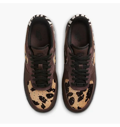 Кросівки жіночі Nike Air Force 1 07 Brown HV6356-200