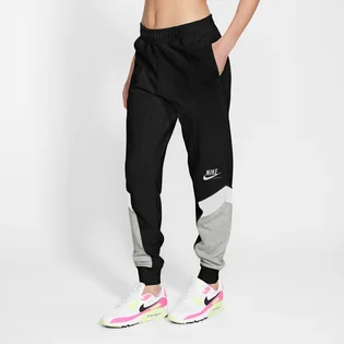 Штани жіночі Nike W Nsw Heritage Jogger Flc Mr Black CZ8608-010