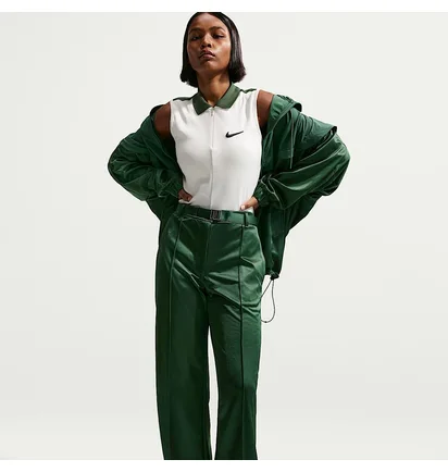 Штани жіночі Nike Sportswear Loose Mid-Rise Belted Pintuck Green IF0272-323