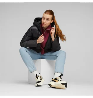 Пуховик женский Puma Power Hooded Jacket Black 675374-01