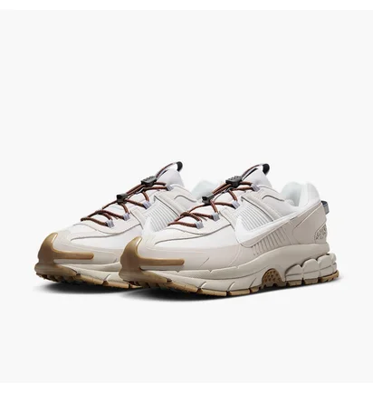 Кросівки чоловічі Nike Zoom Vomero Roam Grey HV4294-009