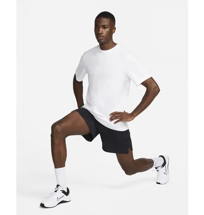 Футболка мужская Nike Dri-Fit Primary White Dv9831-100
