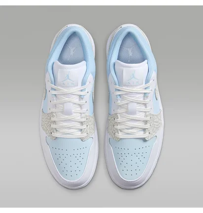 Кроссовки мужские Air Jordan 1 Low Se Light Blue IB7692-400