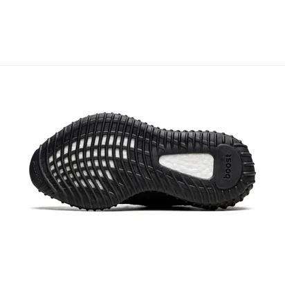 Кросівки чоловічі Adidas Yeezy Boost 350 V2 Black GW3774