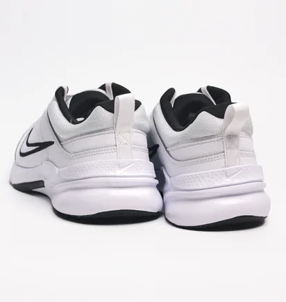 Кросівки чоловічі Nike Defy All Day White DM7564-100
