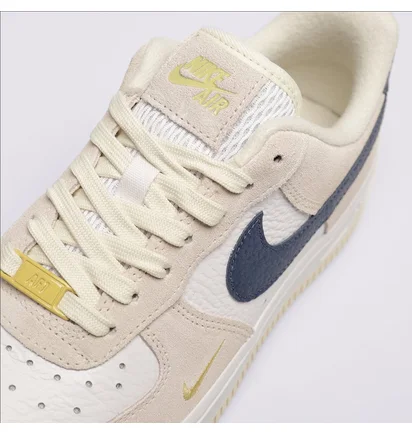 Кросівки жіночі Nike Air Force 1 07 Beige/White FV6332-100