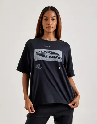 Футболка женская Air Jordan Graphic Girlfriend Tee Black FV7134-010