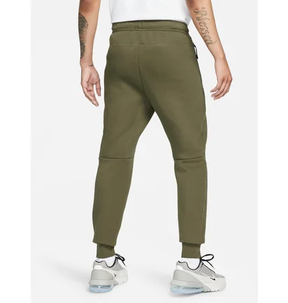 Штаны мужские Nike Sportswear Tech Fleece Joggers Olive FB8002-222