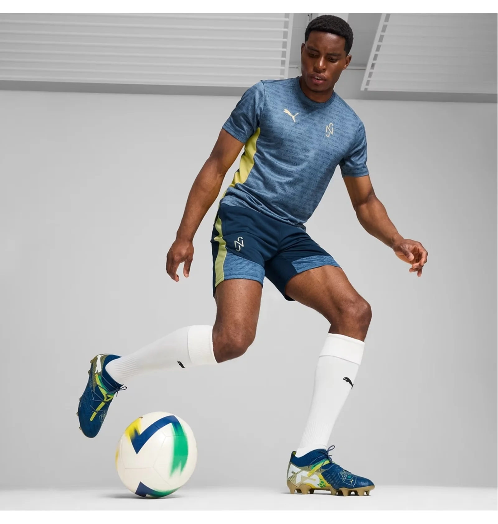 ᐉ Бутси чоловічі Puma X Neymar Jr Future 7 Ultimate Bna Firm