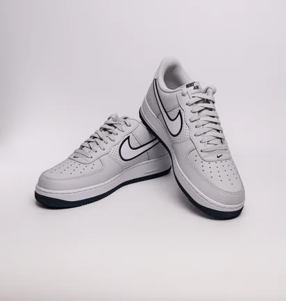 Кросівки чоловічі Nike Air Force 1 07 Grey FJ4211-002